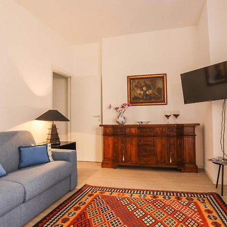 Fiorina Apartment Saronno Bagian luar foto