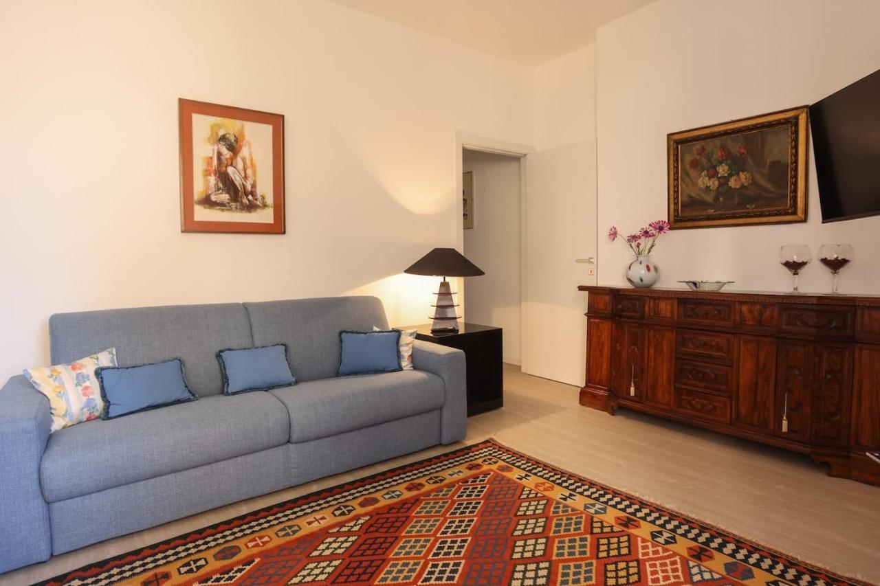 Fiorina Apartment Saronno Bagian luar foto