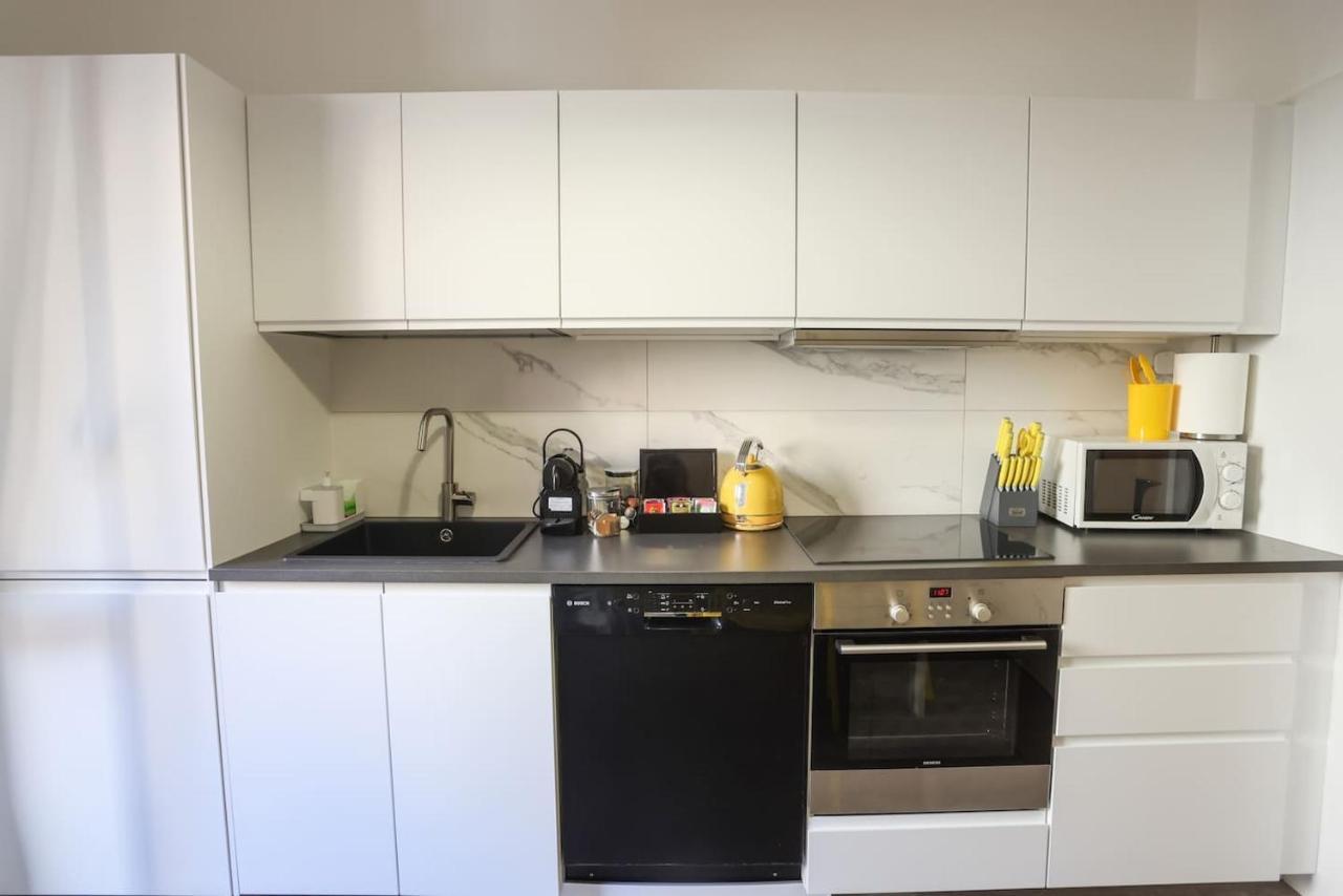 Fiorina Apartment Saronno Bagian luar foto