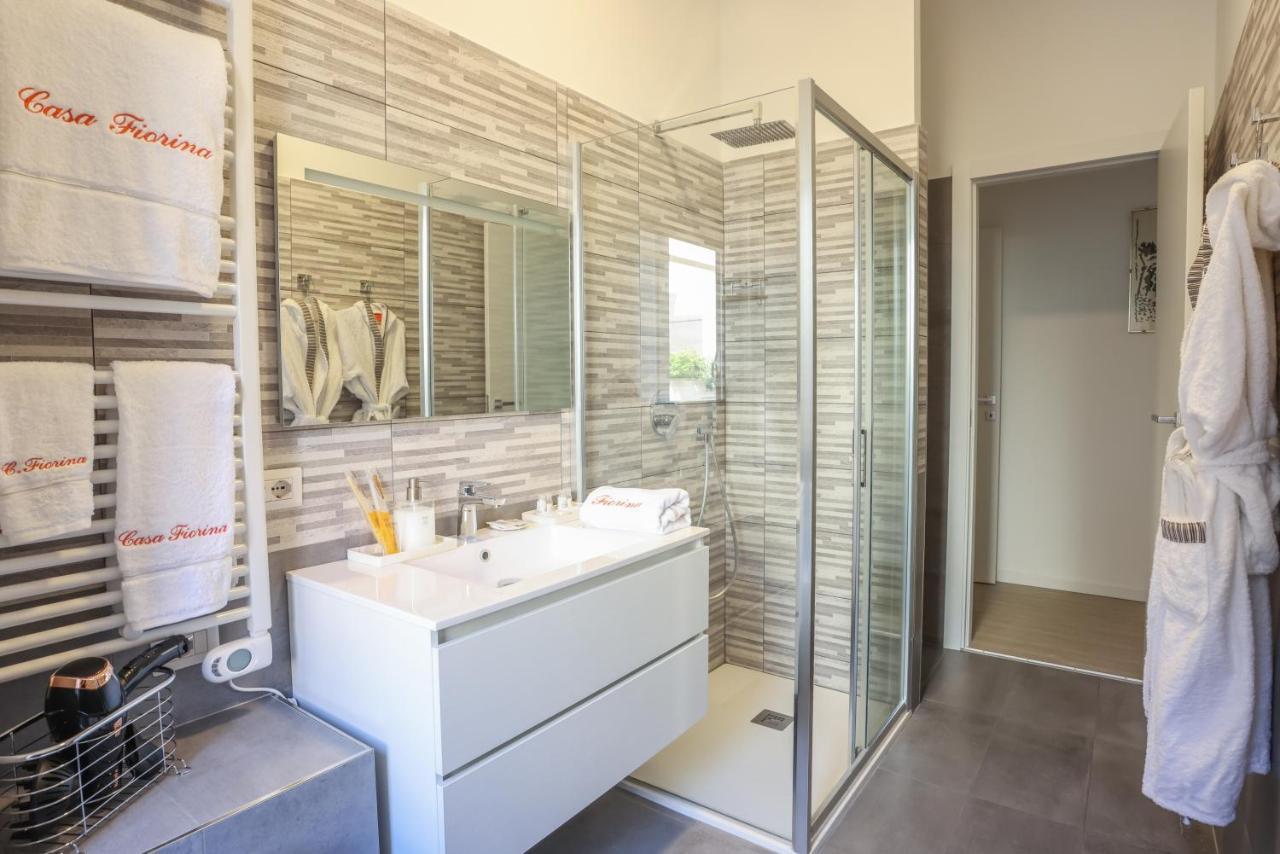 Fiorina Apartment Saronno Bagian luar foto